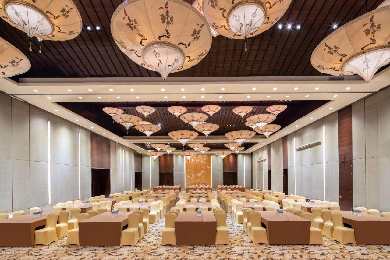 Radisson Blu Resort Wetland Park Wuxi  Exterior foto