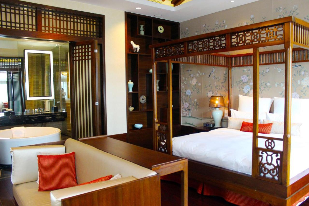 Radisson Blu Resort Wetland Park Wuxi  Exterior foto