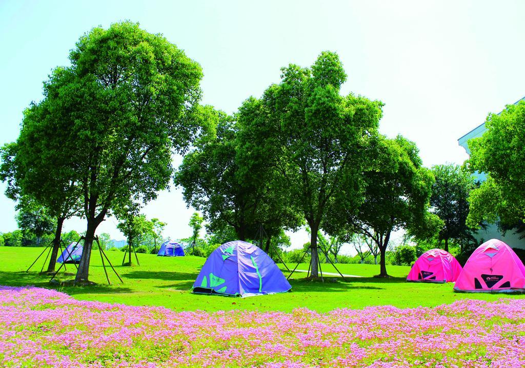 Radisson Blu Resort Wetland Park Wuxi  Exterior foto